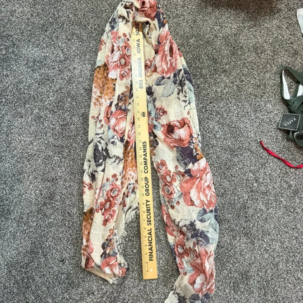 Floral scarf - Target